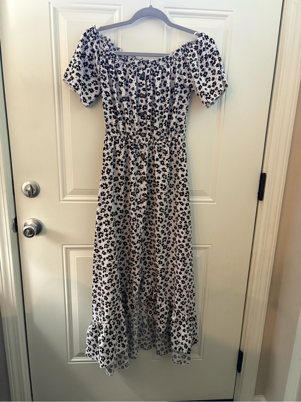 Off-Shoulder White Floral Maxi Dress